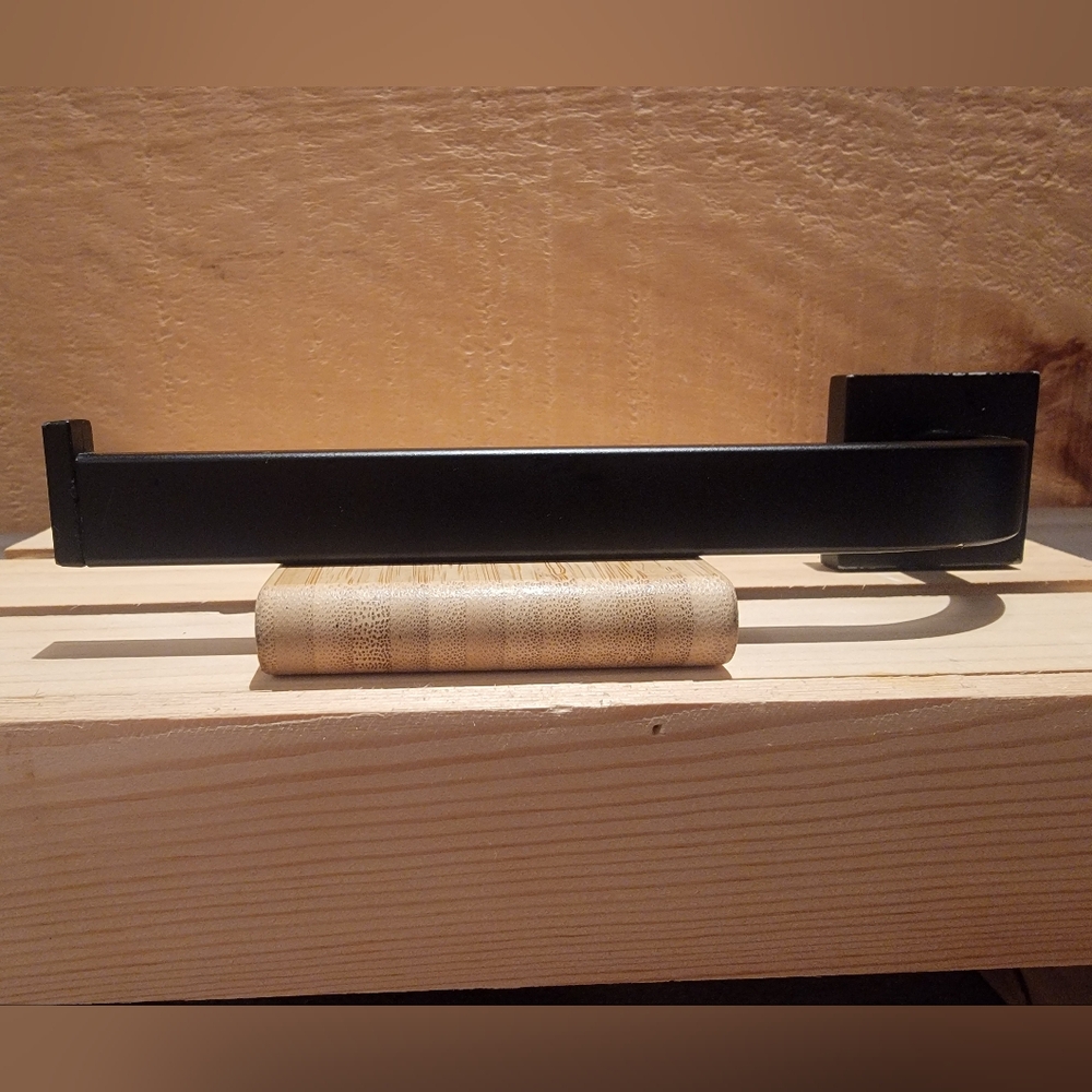 Matte Black Wall Hand Towel Bar – Sleek Multi-Use Holder